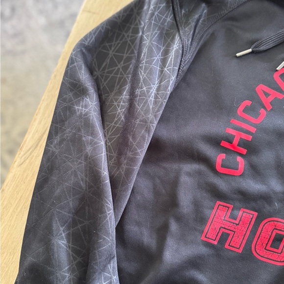 NHL Chicago Blackhawks Hoodie - Picture 2 of 5